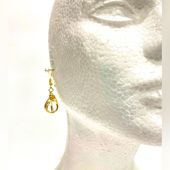 HANDMADE Genuine Clear Quartz Wrapped Dangle Earrings - Picture 2 of 9